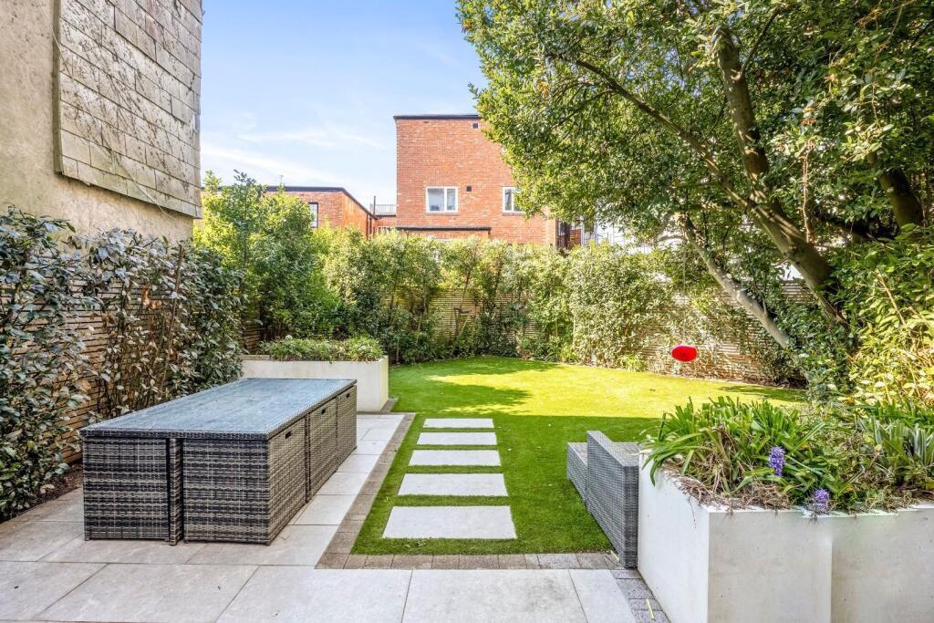 3 bed Annexe for rent in Brighton and Hove. From Foster & Co - Hove 3 bed Annexe for rent in Brighton and Hove. From Foster & Co - Hove