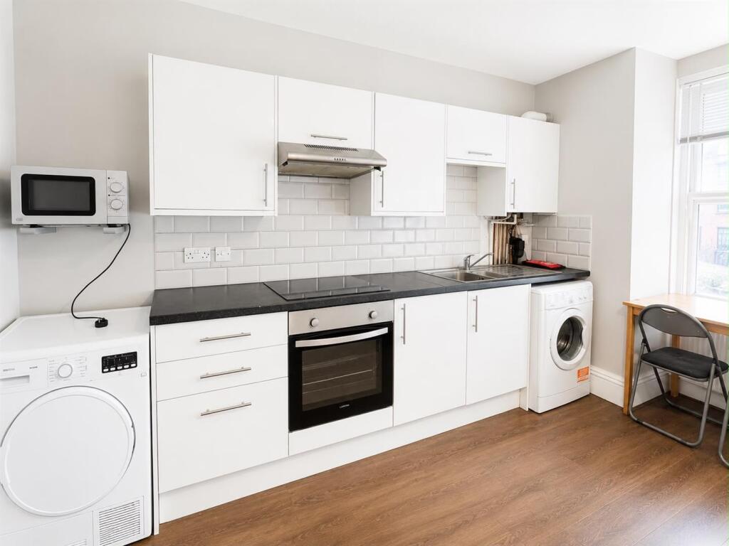 6 bed Detached for rent in Ovingdean. From Foster & Co - Hove