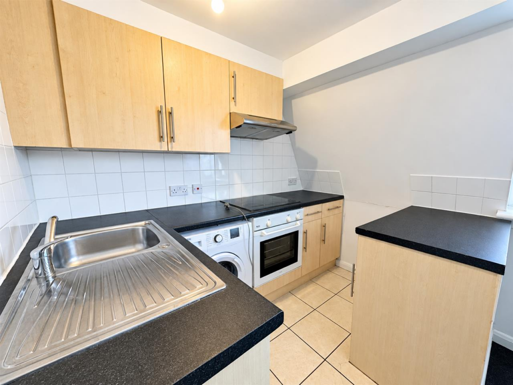 1 bed 1st Floor Flat for rent in Ovingdean. From Foster & Co - Hove 1 bed 1st Floor Flat for rent in Ovingdean. From Foster & Co - Hove
