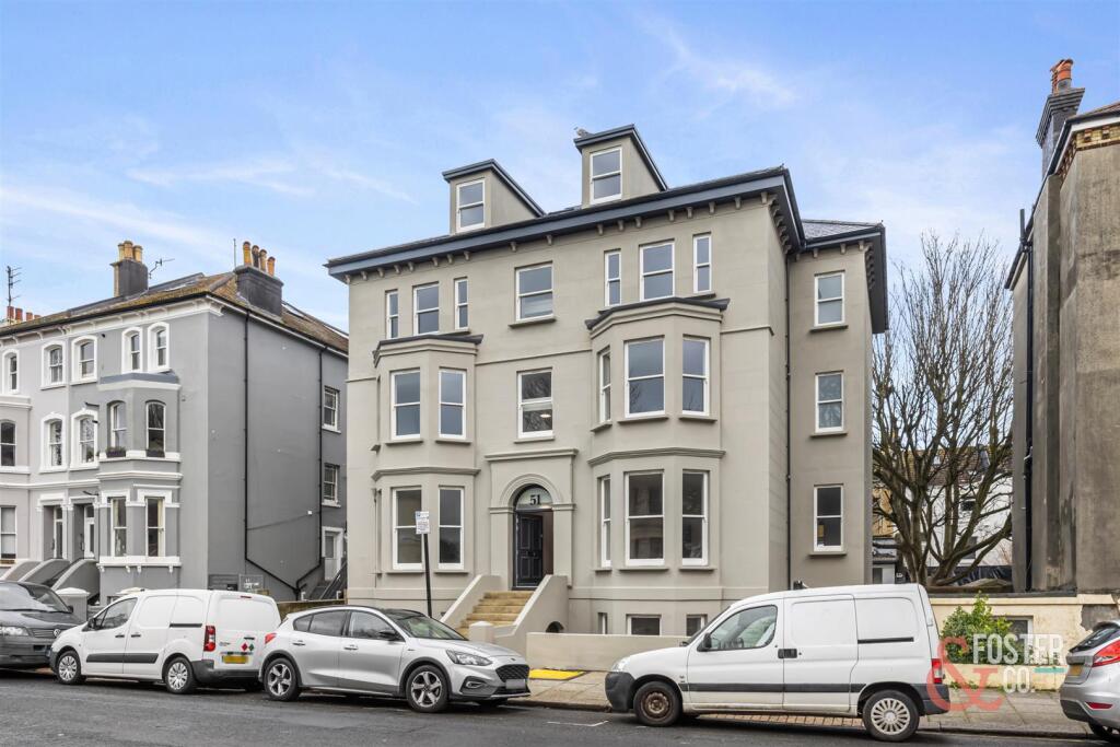 2 bed 1st Floor Flat for rent in Brighton and Hove. From Foster & Co - Hove
