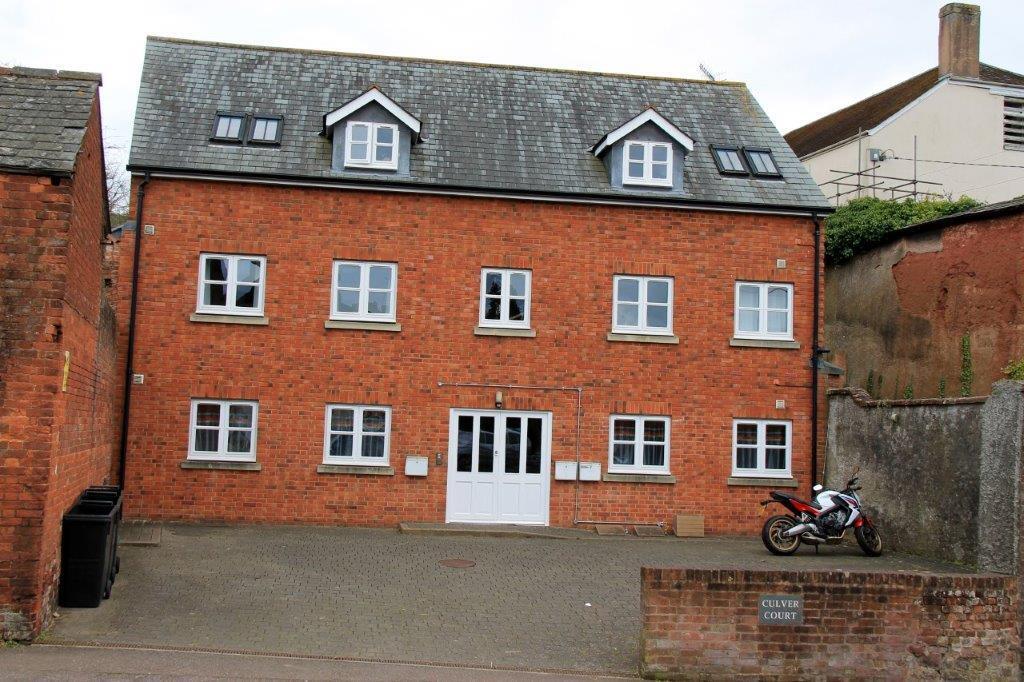 2 bed Apartment for rent in Fordton. From The Keenor Estate Agent - Chulmleigh