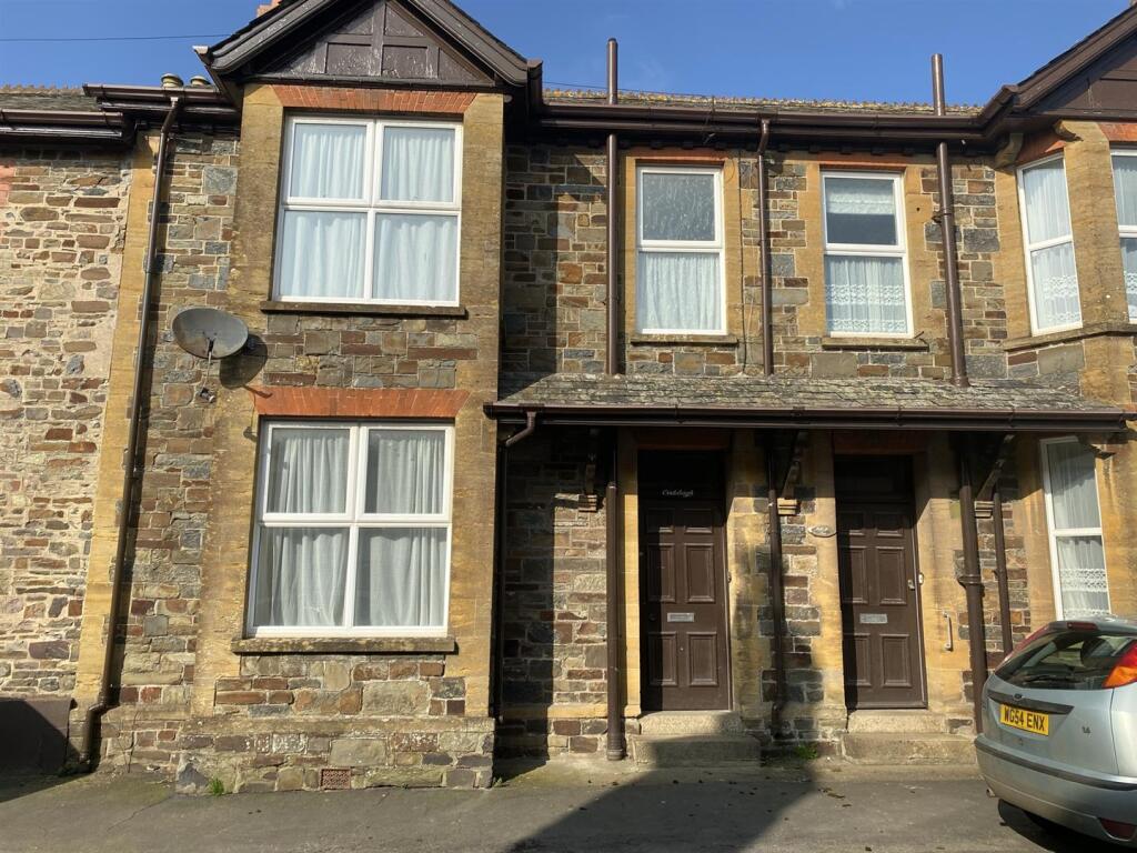 2 bed Mid Terraced House for rent in Chulmleigh. From The Keenor Estate Agent - Chulmleigh