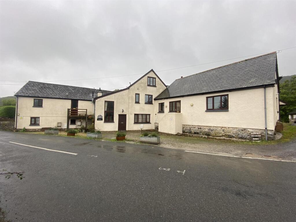 2 bed Apartment for rent in Dunsford. From The Keenor Estate Agent - Chulmleigh