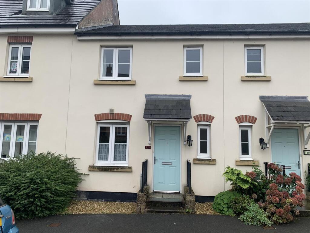 3 bed Mid Terraced House for rent in Winkleigh. From The Keenor Estate Agent - Chulmleigh 3 bed Mid Terraced House for rent in Winkleigh. From The Keenor Estate Agent - Chulmleigh