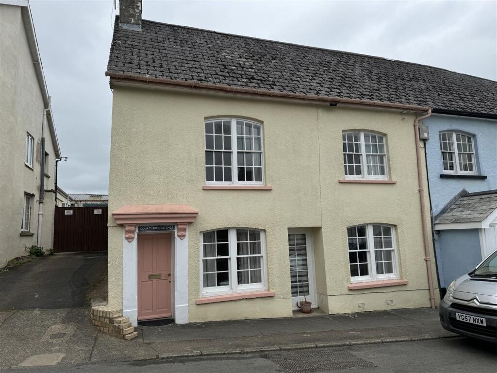2 bed Detached for rent in Chulmleigh. From The Keenor Estate Agent - Chulmleigh 2 bed Detached for rent in Chulmleigh. From The Keenor Estate Agent - Chulmleigh