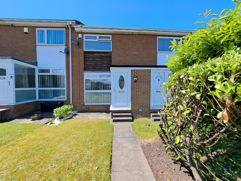 2 bed Mid Terraced House for rent in Waldridge. From Venture Properties - Chester Le Street