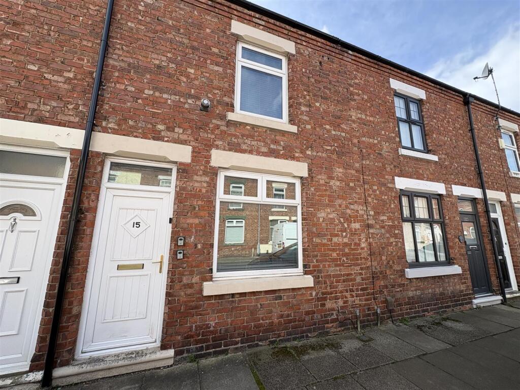 2 bed Mid Terraced House for rent in Darlington. From Venture Properties - Darlington