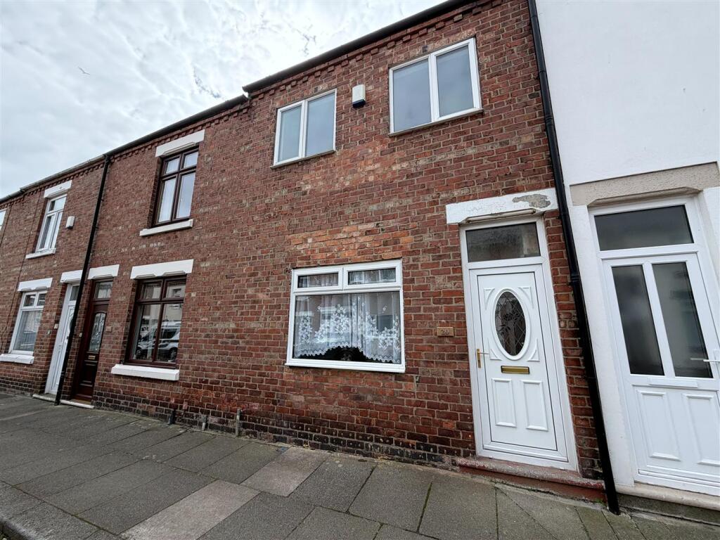 3 bed Mid Terraced House for rent in Darlington. From Venture Properties - Darlington