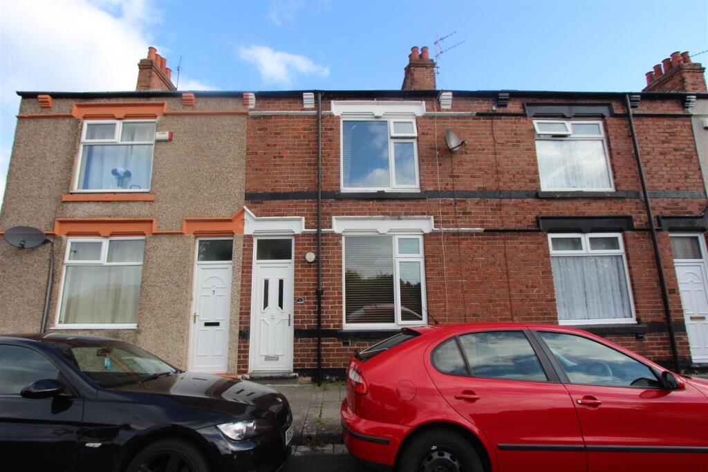 3 bed Mid Terraced House for rent in Beaumont Hill. From Venture Properties - Darlington