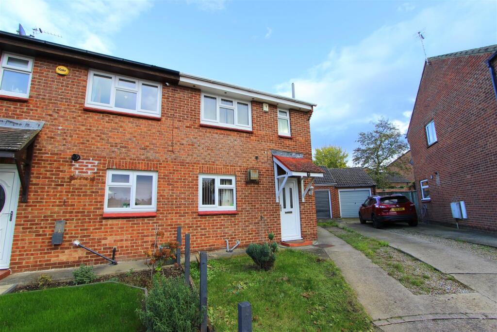 3 bed Semi Detached for rent in Darlington. From Venture Properties - Darlington