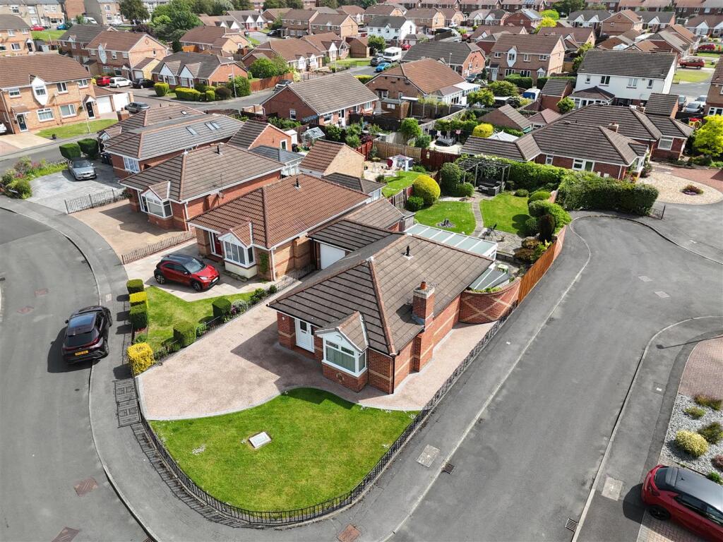 2 bed Bungalow for rent in Beaumont Hill. From Venture Properties - Darlington