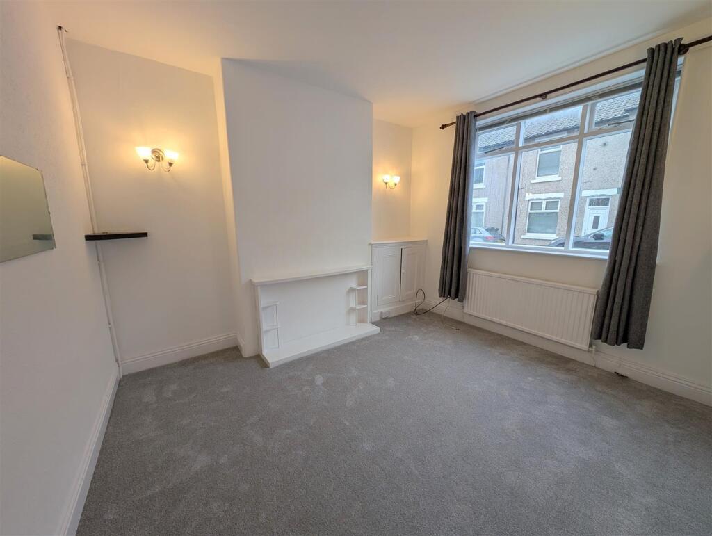 2 bed Mid Terraced House for rent in Darlington. From Venture Properties - Darlington 2 bed Mid Terraced House for rent in Darlington. From Venture Properties - Darlington