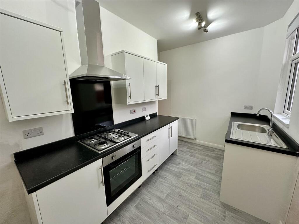 2 bed Mid Terraced House for rent in Darlington. From Venture Properties - Darlington 2 bed Mid Terraced House for rent in Darlington. From Venture Properties - Darlington