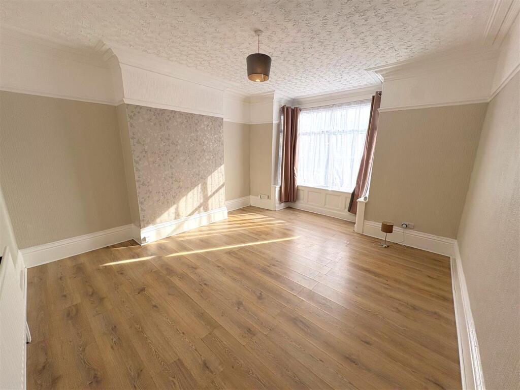 1 bed Apartment for rent in Darlington. From Venture Properties - Darlington