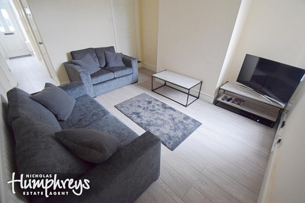 3 bed Mid Terraced House for rent in Stoke-on-Trent. From Nicholas Humphreys - Stoke-On-Trent