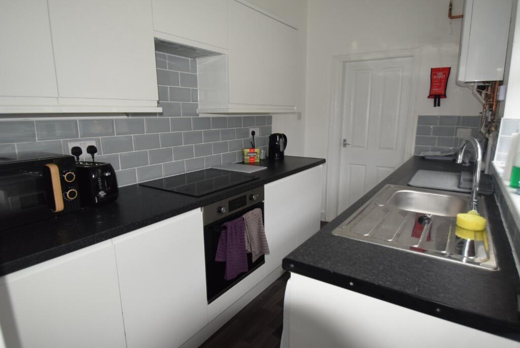 3 bed Mid Terraced House for rent in Stoke-on-Trent. From Nicholas Humphreys - Stoke-On-Trent 3 bed Mid Terraced House for rent in Stoke-on-Trent. From Nicholas Humphreys - Stoke-On-Trent