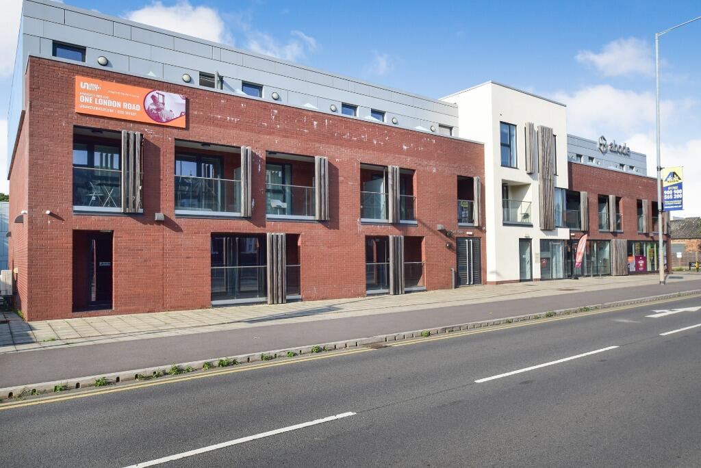 1 bed 1st Floor Flat for rent in Newcastle-under-Lyme. From Nicholas Humphreys - Stoke-On-Trent 1 bed 1st Floor Flat for rent in Newcastle-under-Lyme. From Nicholas Humphreys - Stoke-On-Trent