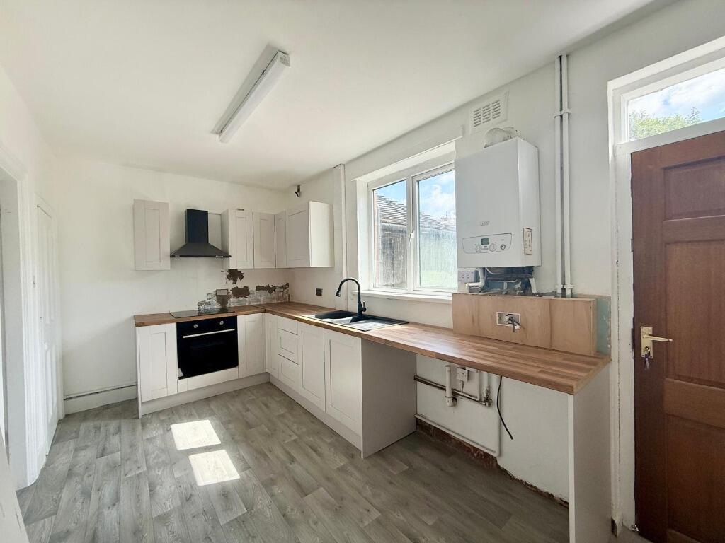 3 bed Mid Terraced House for rent in Hanchurch. From Nicholas Humphreys - Stoke-On-Trent 3 bed Mid Terraced House for rent in Hanchurch. From Nicholas Humphreys - Stoke-On-Trent