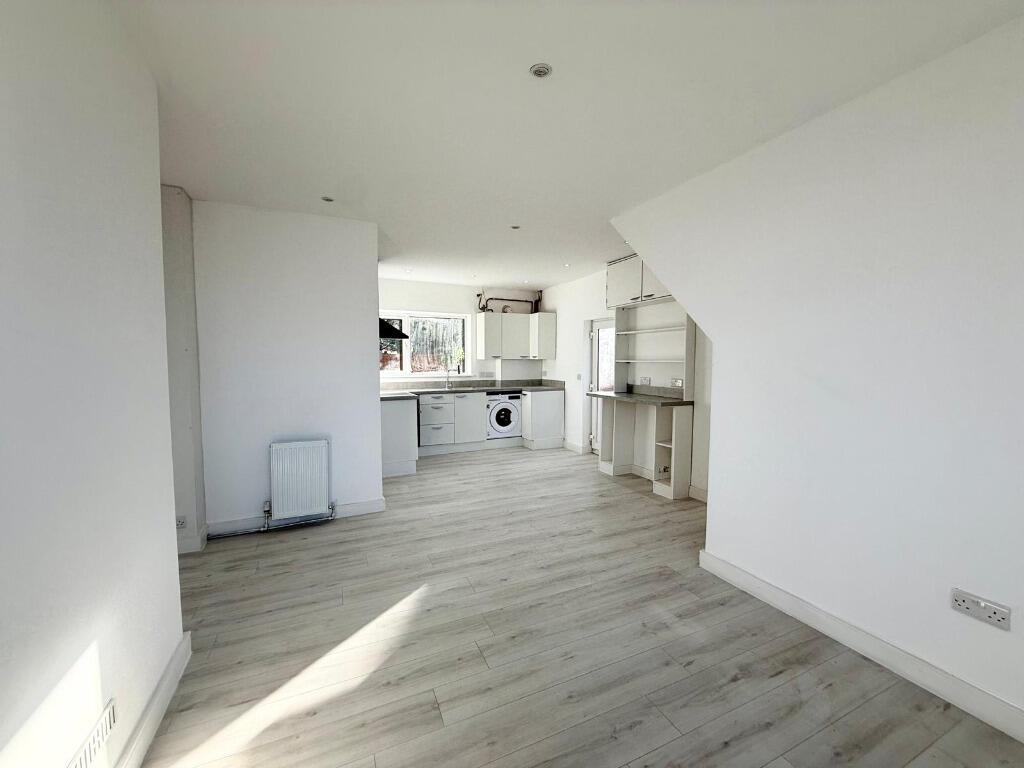 3 bed Semi Detached for rent in Cookshill. From Nicholas Humphreys - Stoke-On-Trent 3 bed Semi Detached for rent in Cookshill. From Nicholas Humphreys - Stoke-On-Trent