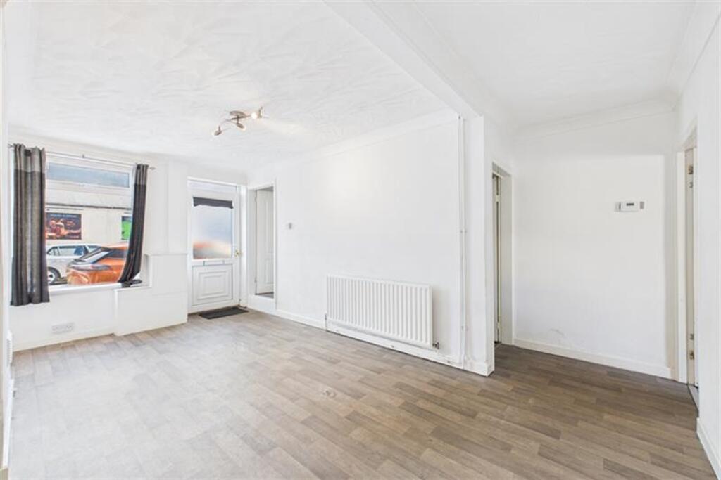 3 bed Mid Terraced House for rent in Hucknall. From Walton & Allen - Nottingham
