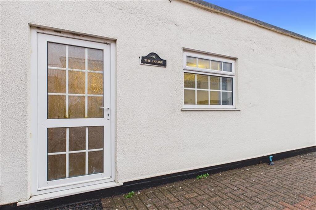 1 bed Bungalow for rent in Arnold. From Walton & Allen - Nottingham 1 bed Bungalow for rent in Arnold. From Walton & Allen - Nottingham