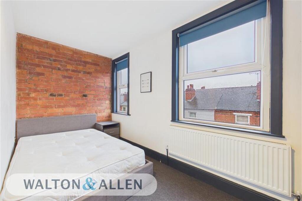1 bed Mid Terraced House for rent in West Bridgford. From Walton & Allen - Nottingham