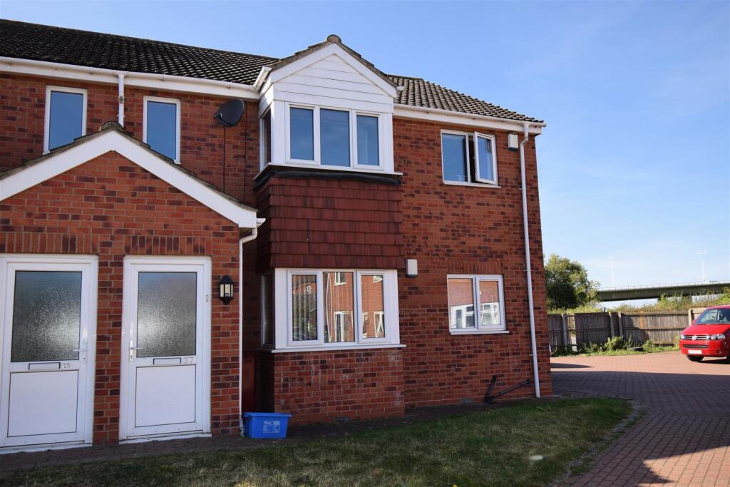 2 bed 1st Floor Flat for rent in Barton-upon-Humber. From Bella Properties - Scunthorpe