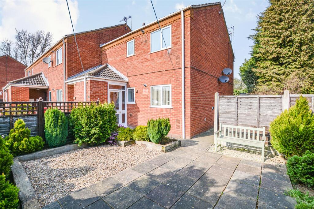 1 bed House (unspecified) for rent in Gunness. From Bella Properties - Scunthorpe