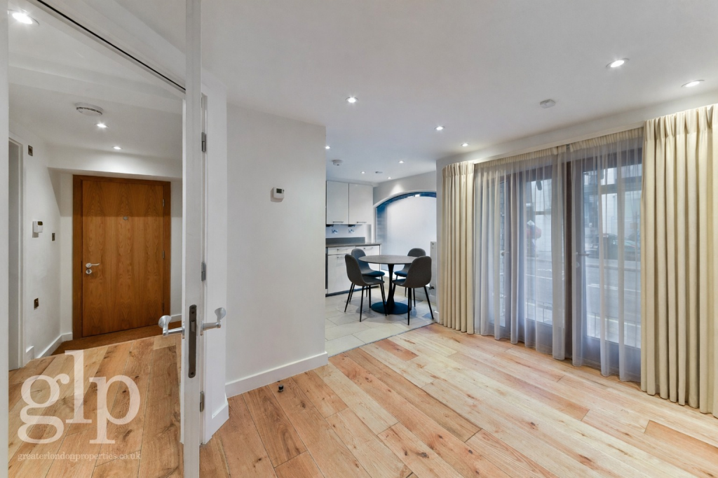 1 bed Apartment for rent in Camden Town. From Greater London Properties - Bloomsbury