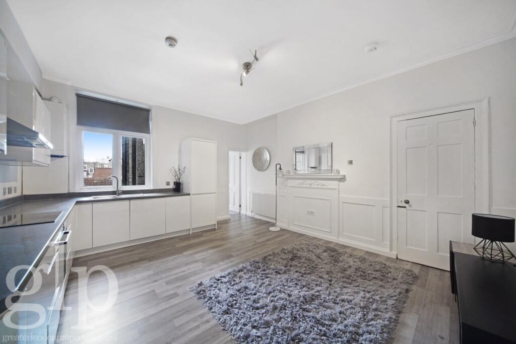 3 bed Apartment for rent in London. From Greater London Properties - Bloomsbury