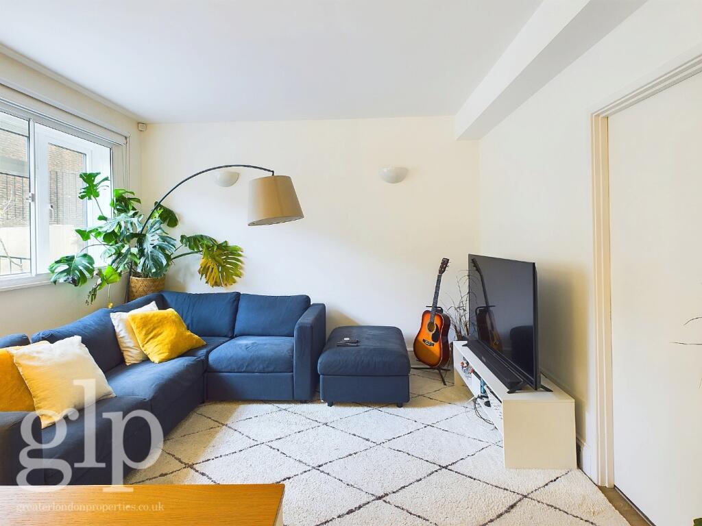 1 bed Apartment for rent in Islington. From Greater London Properties - Bloomsbury