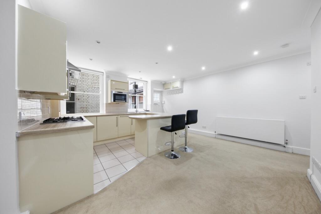 2 bed Apartment for rent in Westminster. From Greater London Properties - Bloomsbury