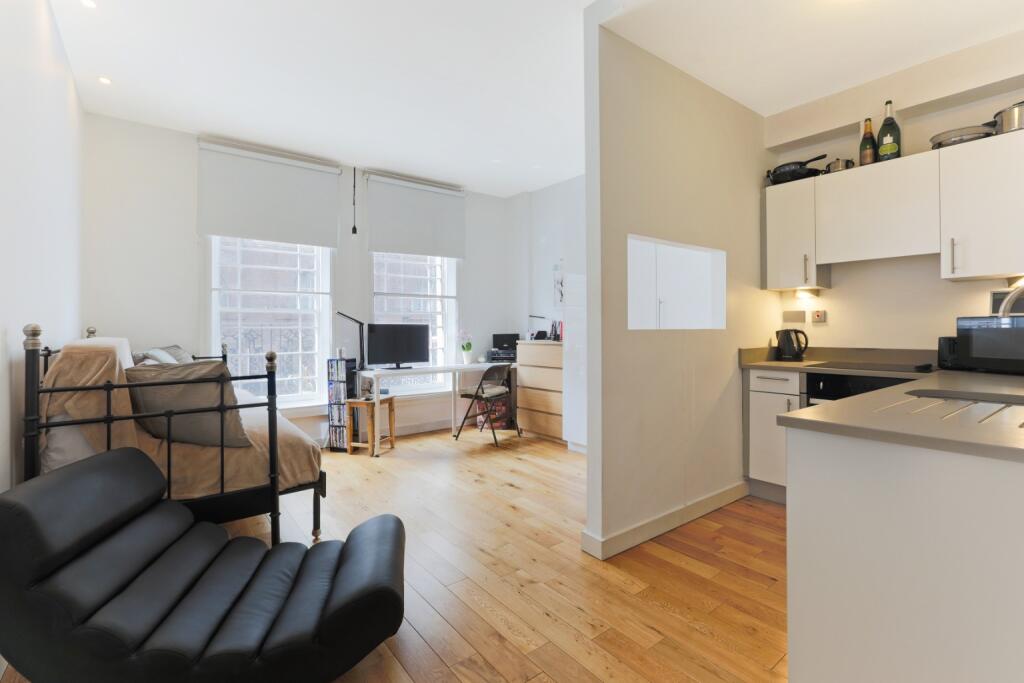 4 bed Studio for rent in Islington. From Greater London Properties - Bloomsbury