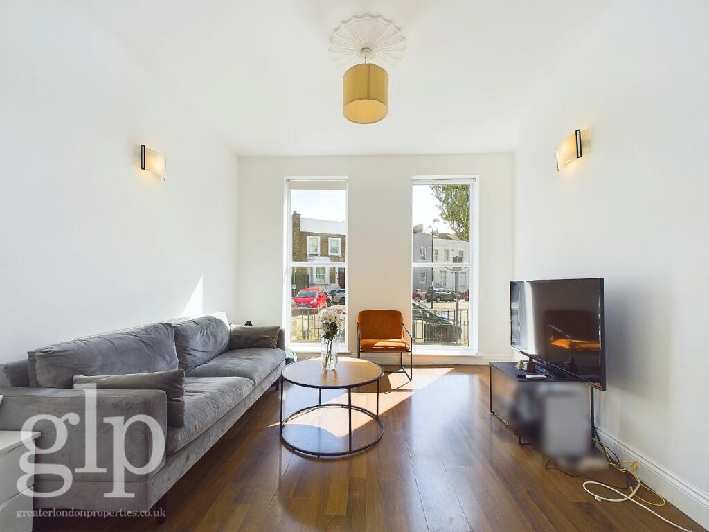 3 bed Apartment for rent in Kensington. From Greater London Properties - Bloomsbury