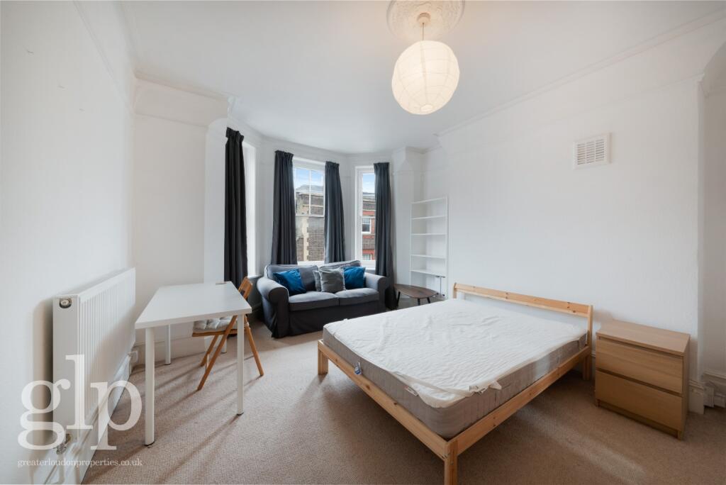 3 bed Apartment for rent in Camden Town. From Greater London Properties - Bloomsbury 3 bed Apartment for rent in Camden Town. From Greater London Properties - Bloomsbury