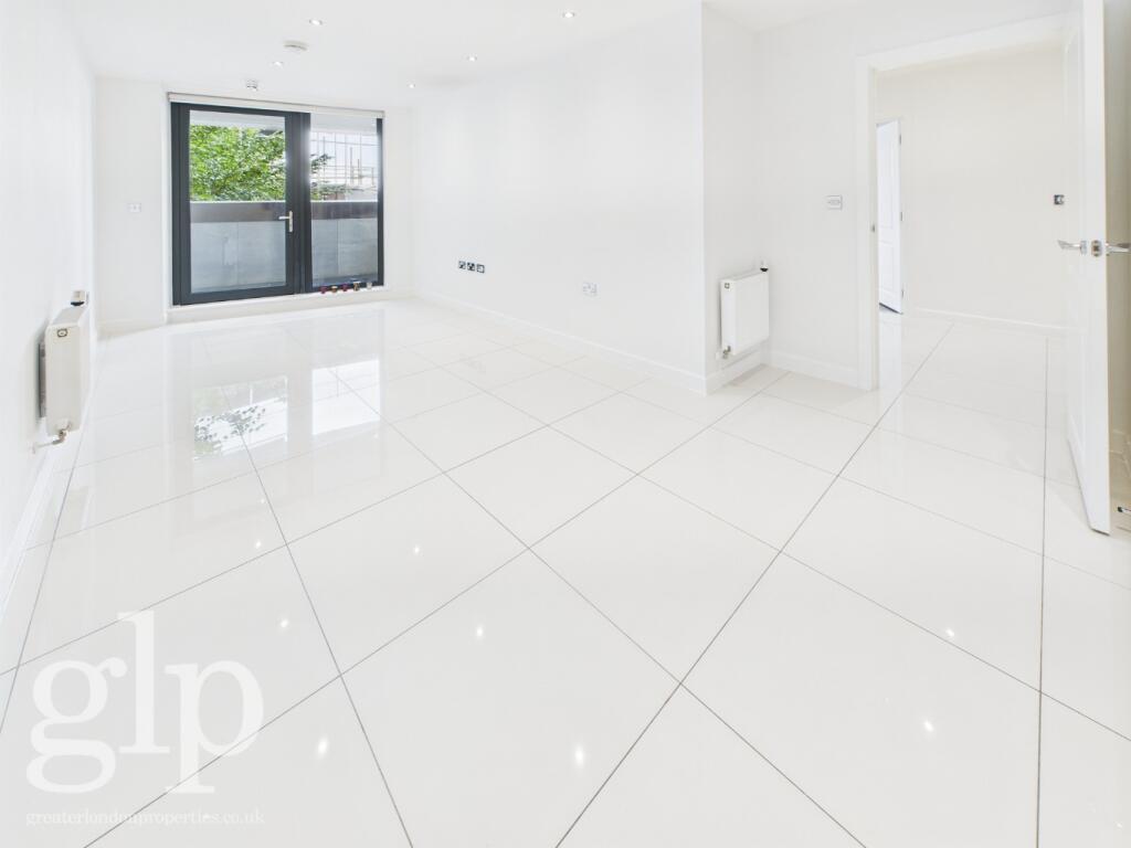2 bed Apartment for rent in Tottenham. From Greater London Properties - Bloomsbury