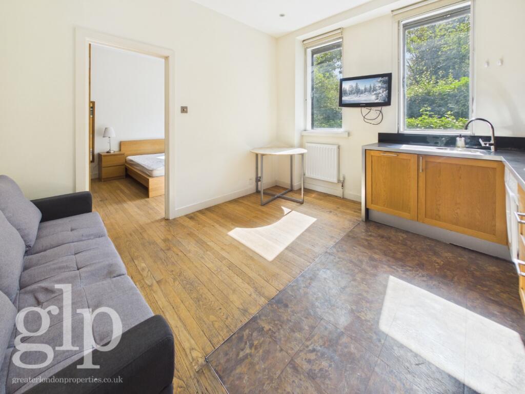 2 bed Apartment for rent in Paddington. From Greater London Properties - Bloomsbury