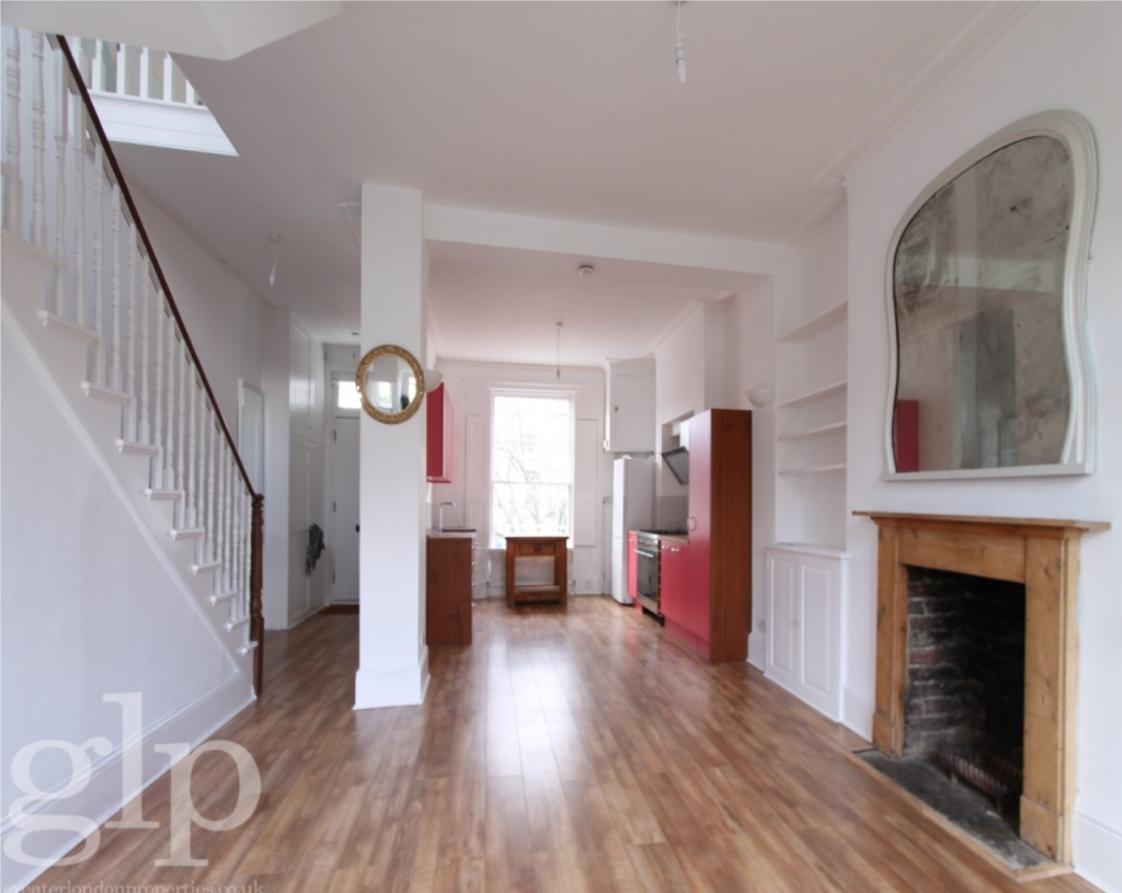 2 bed Annexe for rent in Camden Town. From Greater London Properties - Bloomsbury 2 bed Annexe for rent in Camden Town. From Greater London Properties - Bloomsbury