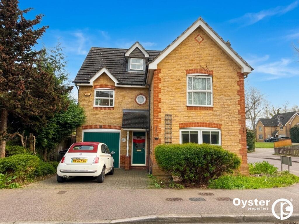 4 bed Detached for rent in London. From Oyster Properties - London