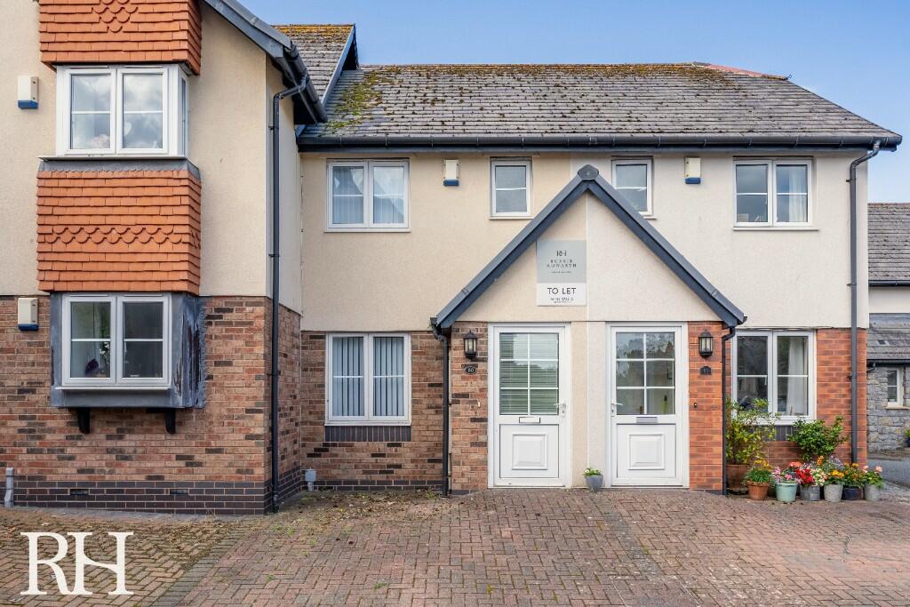 2 bed Mid Terraced House for rent in Conwy. From Robbie Howarth Estate Agents - Conwy