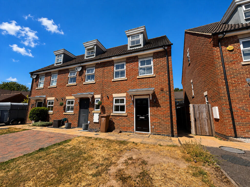 3 bed End of Terrace for rent in Stevenage. From Mather Marshall - Stevenage Ltd