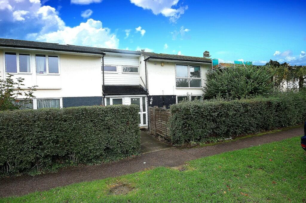 3 bed Mid Terraced House for rent in Hatfield. From Mather Marshall Estate Agents