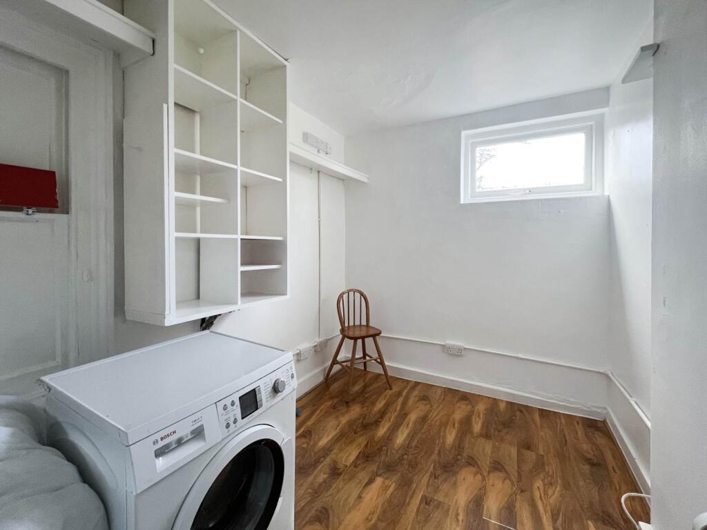 0 bed Studio for rent in Worcester Park. From SeOUL Residential - New Malden 0 bed Studio for rent in Worcester Park. From SeOUL Residential - New Malden