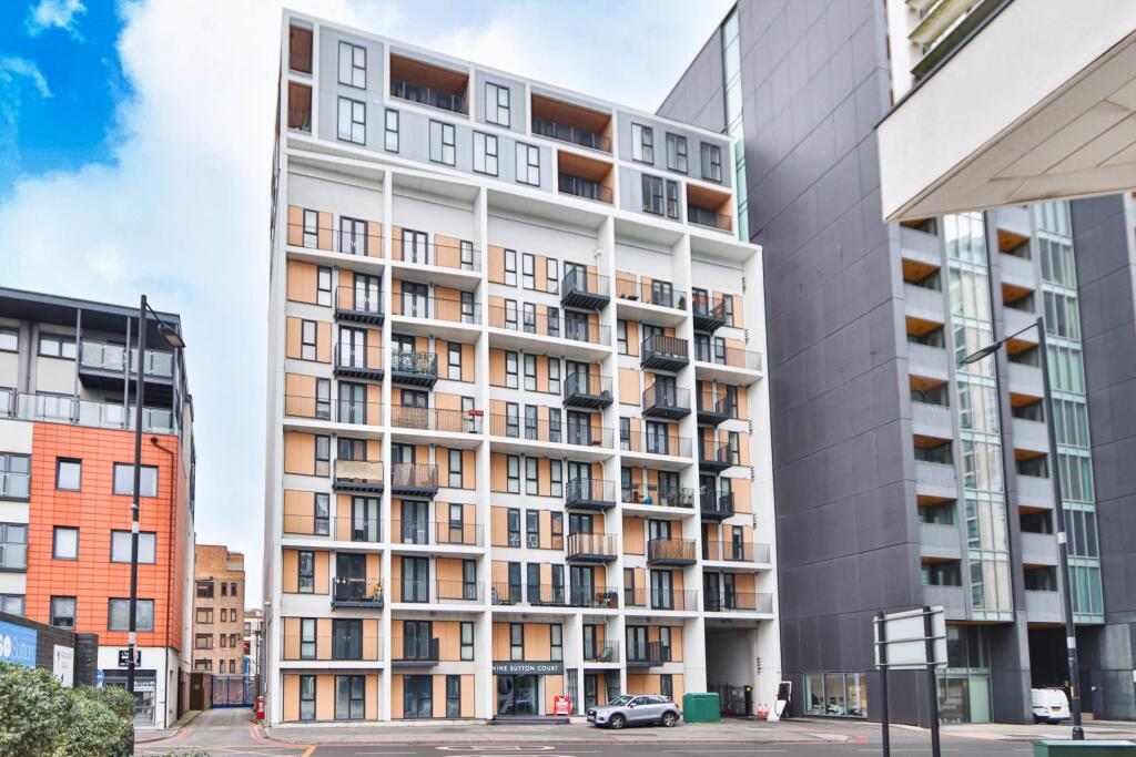 2 bed 1st Floor Flat for rent in Carshalton. From SeOUL Residential - New Malden 2 bed 1st Floor Flat for rent in Carshalton. From SeOUL Residential - New Malden