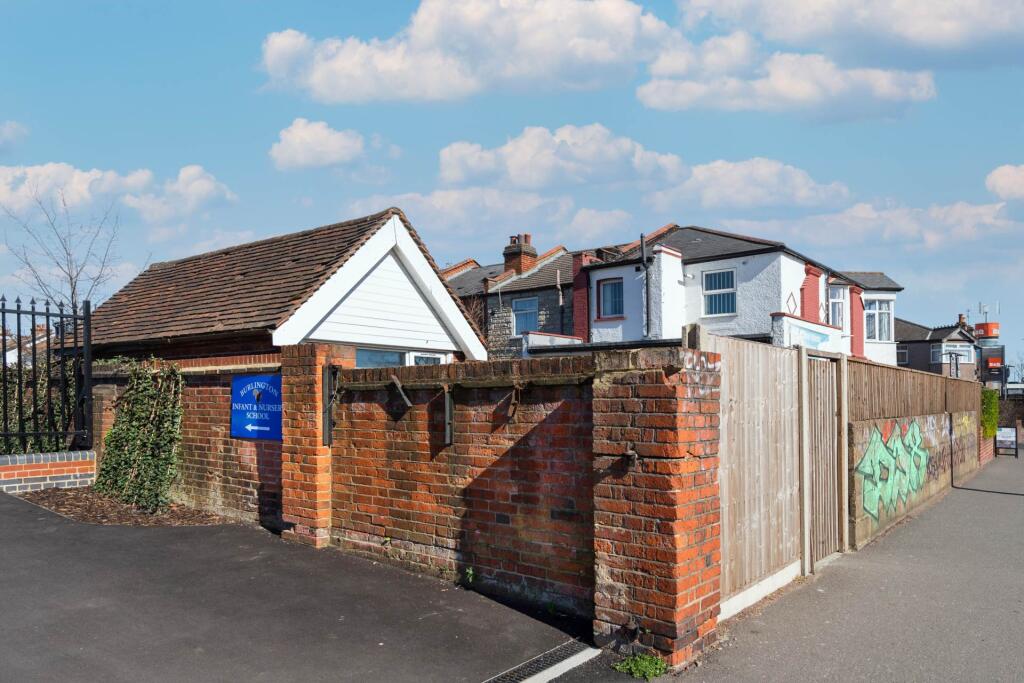 1 bed Annexe for rent in New Malden. From SeOUL Residential - New Malden