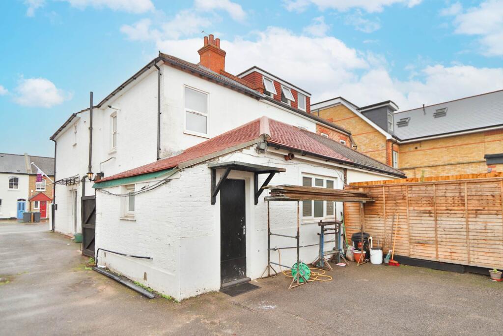 2 bed Annexe for rent in New Malden. From SeOUL Residential - New Malden 2 bed Annexe for rent in New Malden. From SeOUL Residential - New Malden