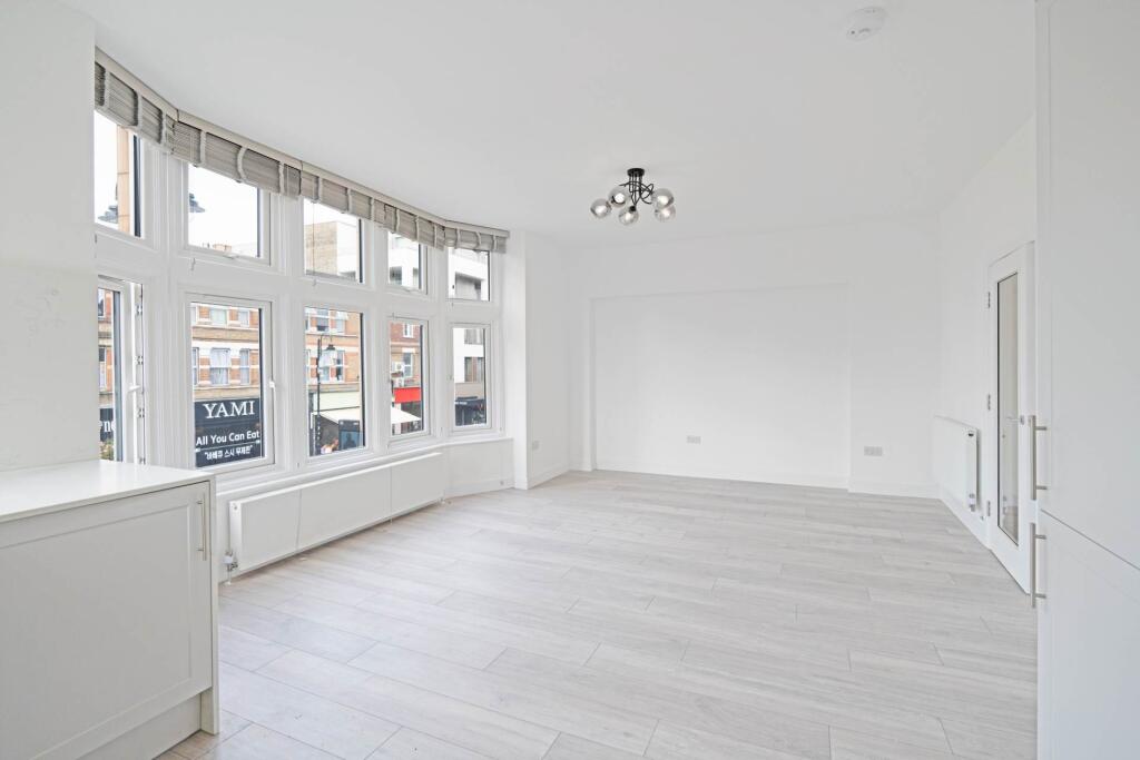 1 bed 1st Floor Flat for rent in New Malden. From SeOUL Residential - New Malden