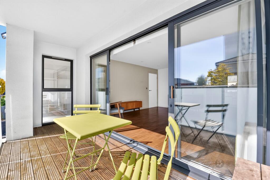 2 bed 1st Floor Flat for rent in London. From New Space - London 2 bed 1st Floor Flat for rent in London. From New Space - London