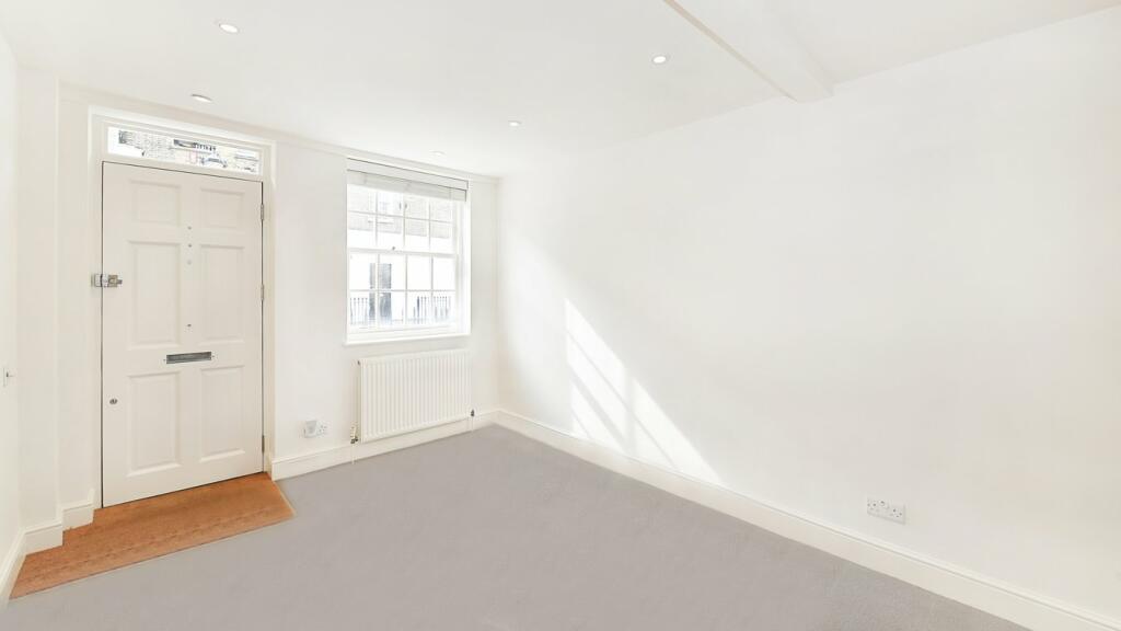 2 bed Mid Terraced House for rent in London. From Kubie Gold