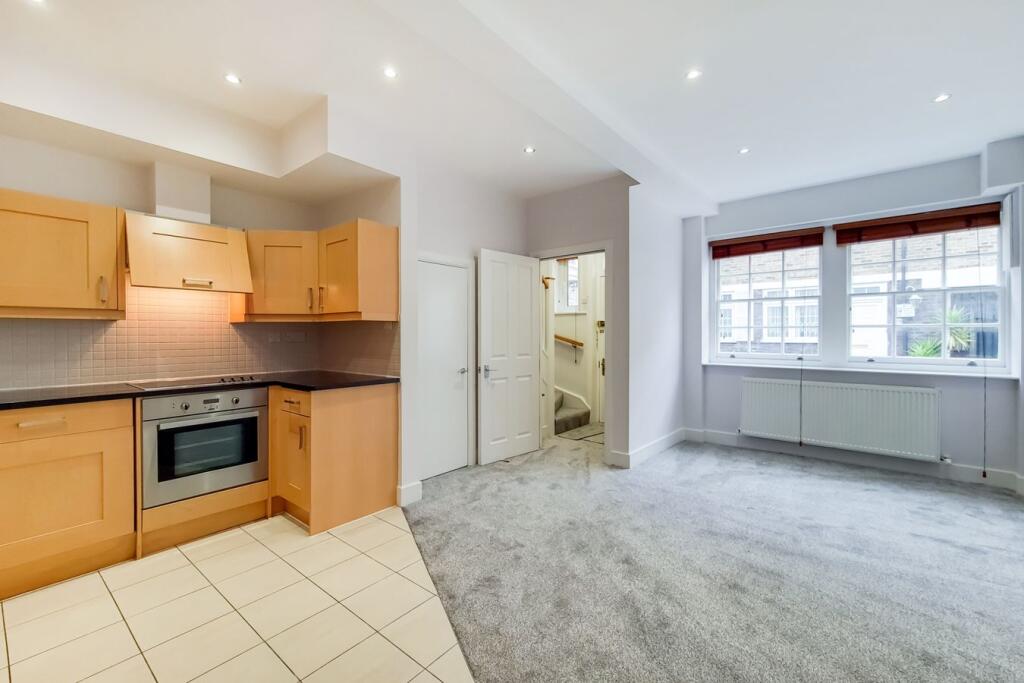 3 bed Mews for rent in Camden Town. From Kubie Gold Associates - London
